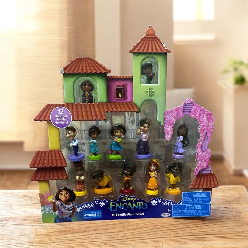 Disney Encanto Mi Familia Figurine Set
